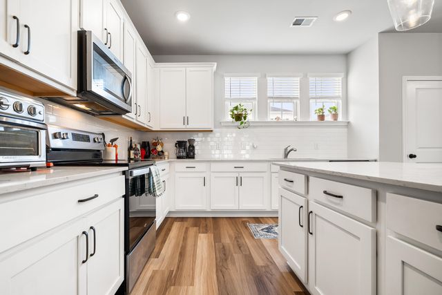 582 Mclernon Trace, Johns Island, SC 29455