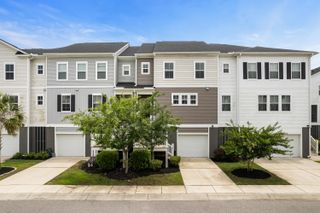 582 Mclernon Trace, Johns Island, SC 29455