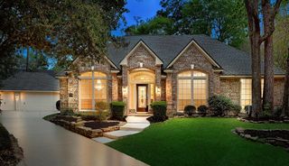 99 N Summer Cloud Drive, The Woodlands, TX 77381