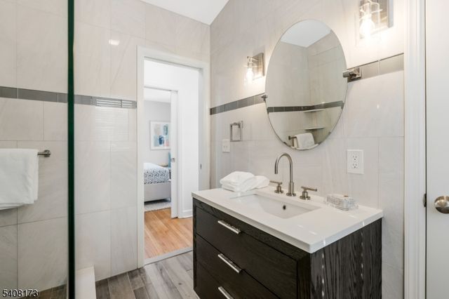 110 Livingston Ave, New Providence Boro, NJ 07974