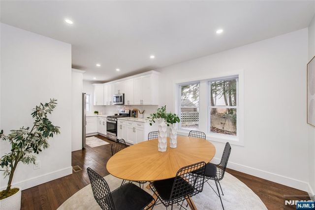 4 Franklin Place, Hackensack, NJ 07601