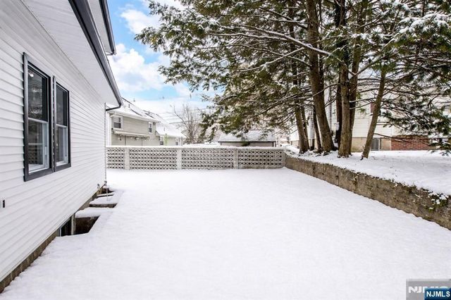 4 Franklin Place, Hackensack, NJ 07601