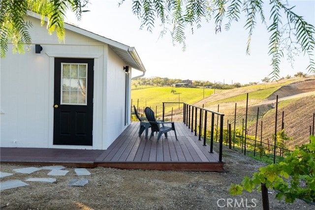 550 Villa Lots Rd, Paso Robles, CA 93446