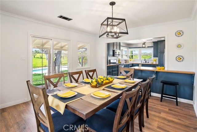 550 Villa Lots Rd, Paso Robles, CA 93446