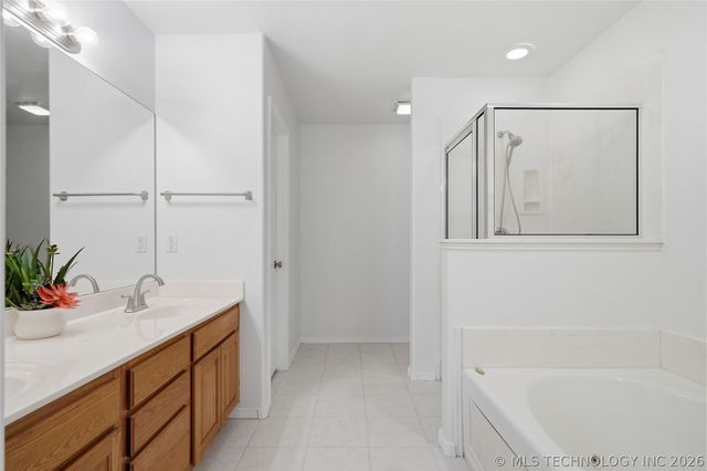 19721 E 50th Street S, Broken Arrow, OK 74014