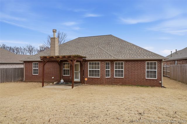 19721 E 50th Street S, Broken Arrow, OK 74014