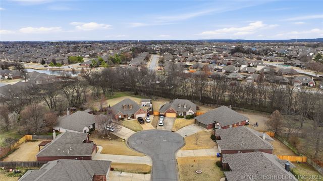 19721 E 50th Street S, Broken Arrow, OK 74014