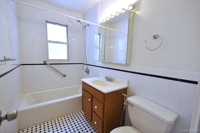 23 Fieldstone Road 167, Hartsdale, NY 10530