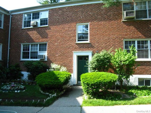 23 Fieldstone Road 167, Hartsdale, NY 10530