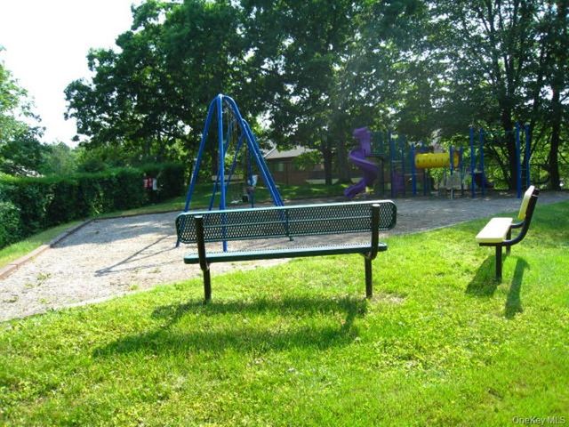 23 Fieldstone Road 167, Hartsdale, NY 10530