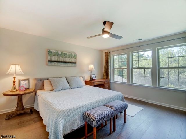8 Dahlia Dr, Warren Twp., NJ 07059