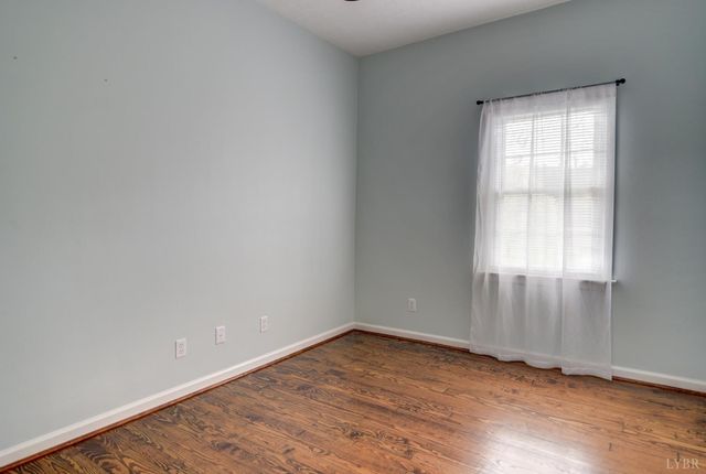 586 Kenmore Road, Amherst, VA 24521