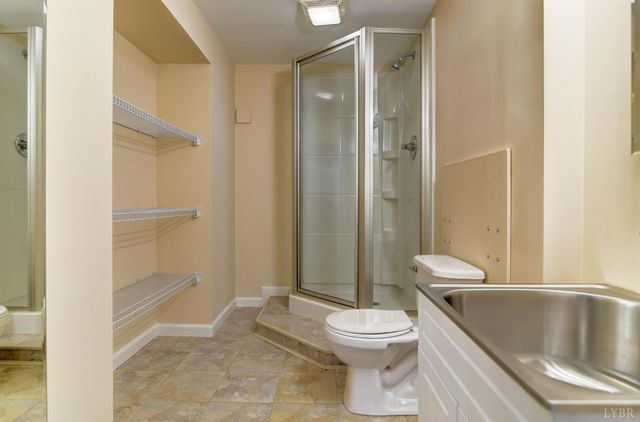 586 Kenmore Road, Amherst, VA 24521