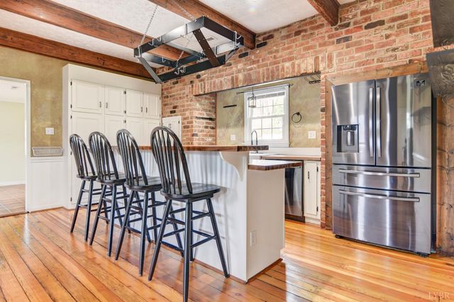 586 Kenmore Road, Amherst, VA 24521