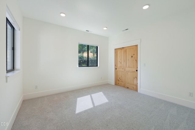 670 NW Powell Butte Loop, Bend, OR 97703