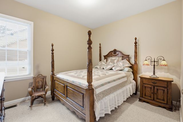 206 Savannah Rdg, Murfreesboro, TN 37127