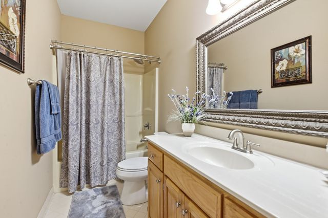 206 Savannah Rdg, Murfreesboro, TN 37127