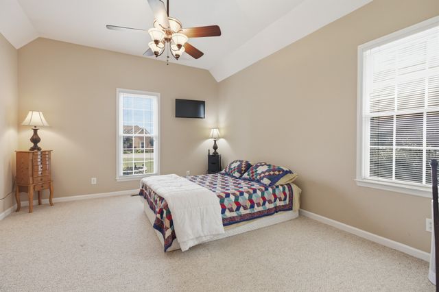 206 Savannah Rdg, Murfreesboro, TN 37127