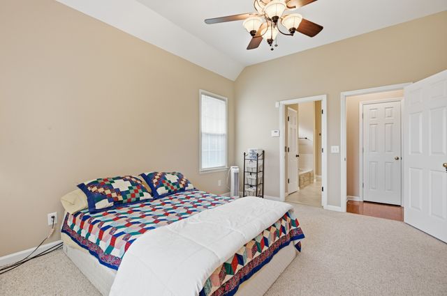 206 Savannah Rdg, Murfreesboro, TN 37127