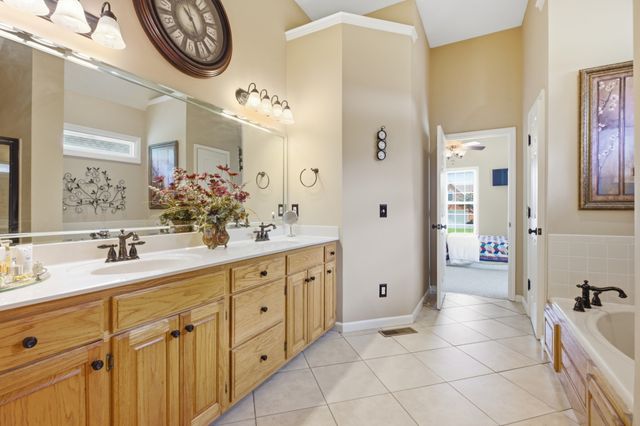 206 Savannah Rdg, Murfreesboro, TN 37127