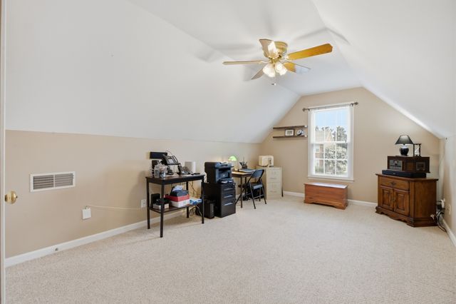 206 Savannah Rdg, Murfreesboro, TN 37127