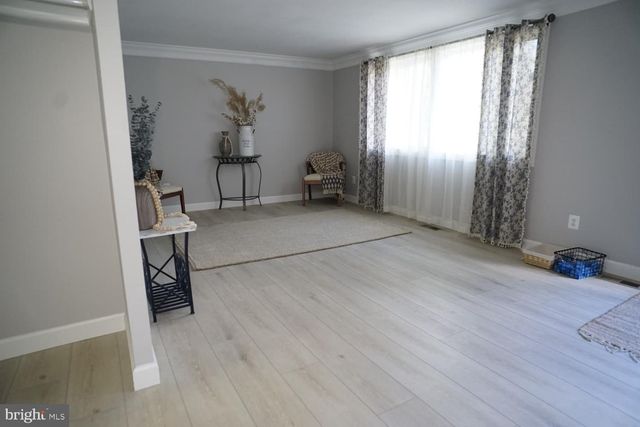 13515 PRIMROSE ST, Cumberland, MD 21502