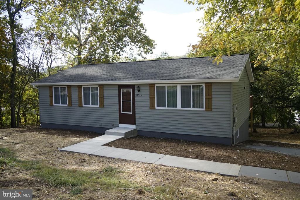 13515 PRIMROSE ST, Cumberland, MD 21502