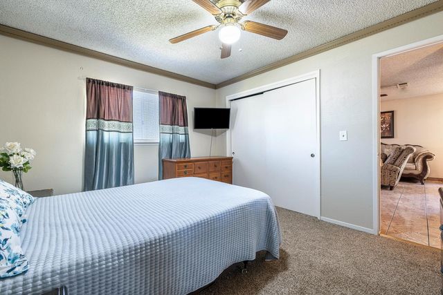 222 E Central Avenue, Madera, CA 93638