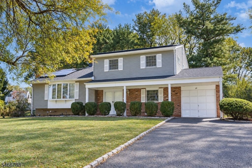 35 Patton Dr, Franklin Twp., NJ 08873 — exterior