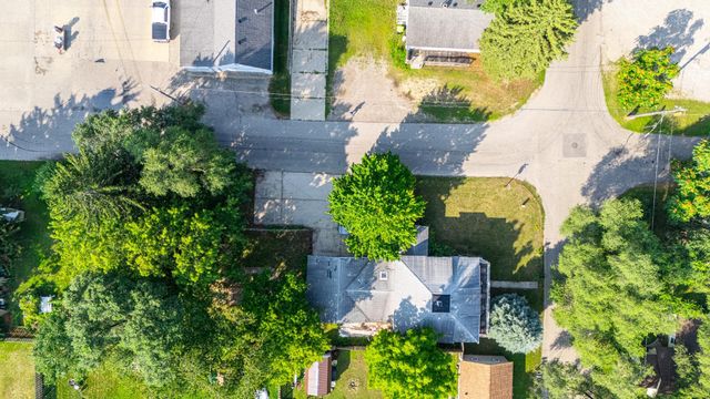 210 Cherry, Harrison, MI 48625