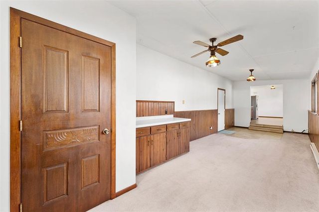 3025 Glenhaven Place, Eau Claire, WI 54703