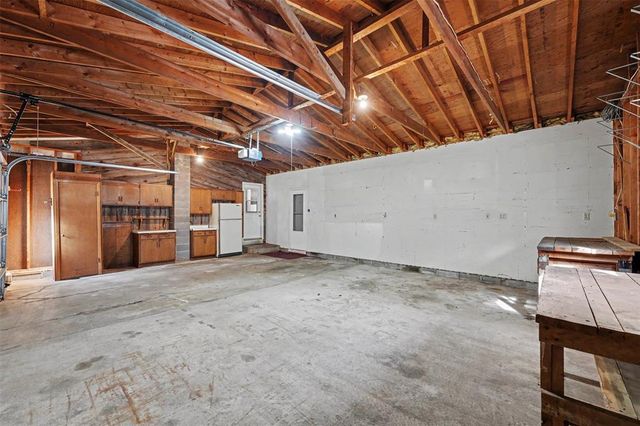 3025 Glenhaven Place, Eau Claire, WI 54703