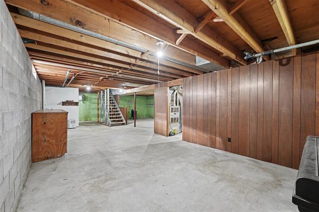3025 Glenhaven Place, Eau Claire, WI 54703