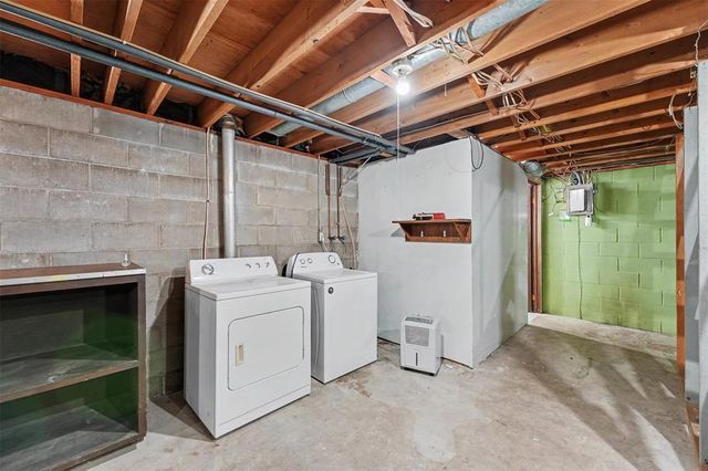 3025 Glenhaven Place, Eau Claire, WI 54703