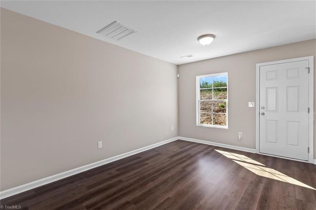 109 Lemon Lane, Greensboro, NC 27405