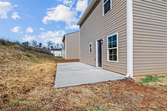 109 Lemon Lane, Greensboro, NC 27405