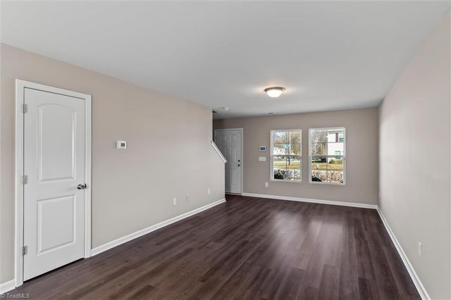 109 Lemon Lane, Greensboro, NC 27405