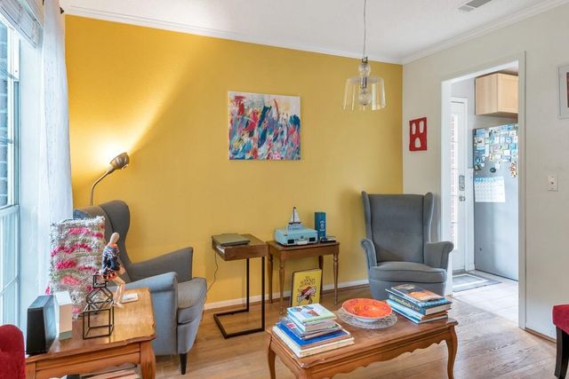 10 E Stony Bridge Circle, The Woodlands, TX 77381