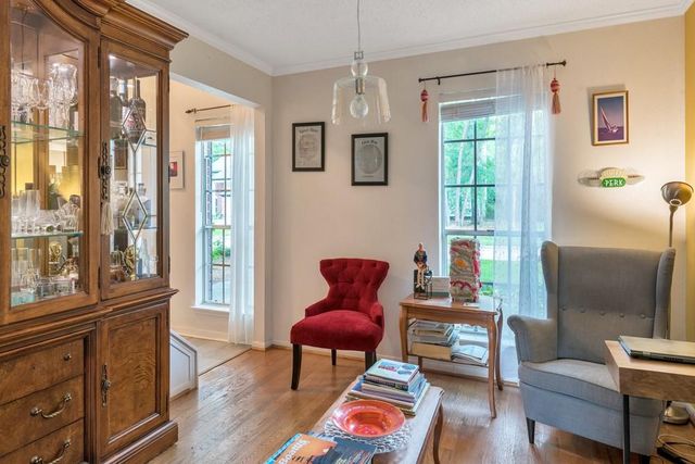 10 E Stony Bridge Circle, The Woodlands, TX 77381