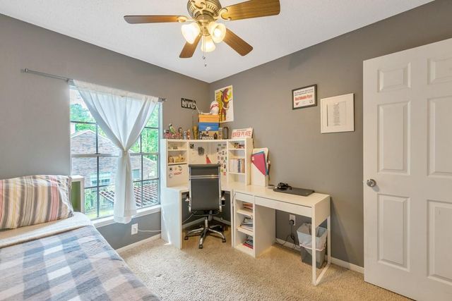 10 E Stony Bridge Circle, The Woodlands, TX 77381