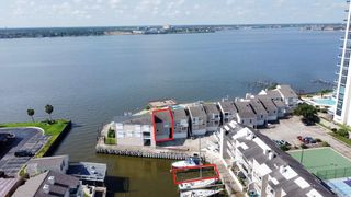 10 Mariner Village Drive, Pasadena, TX 77586