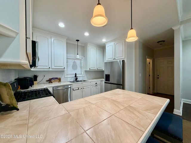 736 Hartwood Cove, Brandon, MS 39042