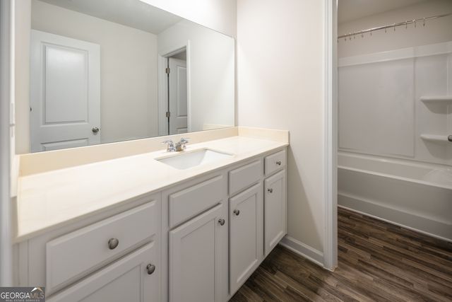 132 Fresh Laurel Lane, Locust Grove, GA 30248