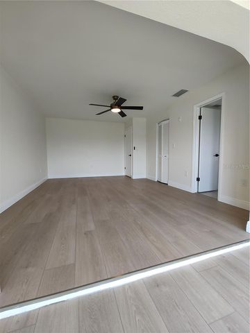 255 CAPRI CIRCLE N 36, Treasure Island, FL 33706