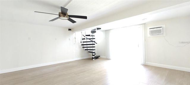 255 CAPRI CIRCLE N 36, Treasure Island, FL 33706