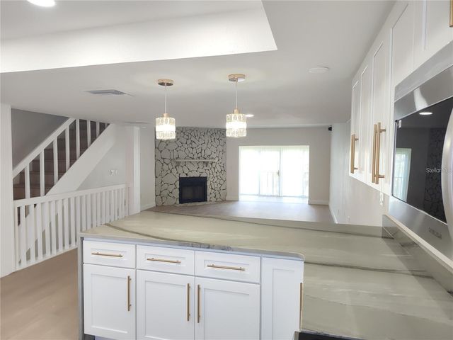 255 CAPRI CIRCLE N 36, Treasure Island, FL 33706