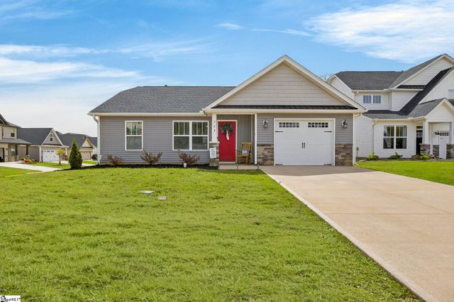 703 Burbrook Lane, Boiling Springs, SC 29316