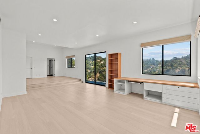 3665 ALTA MESA Drive, Studio City, CA 91604