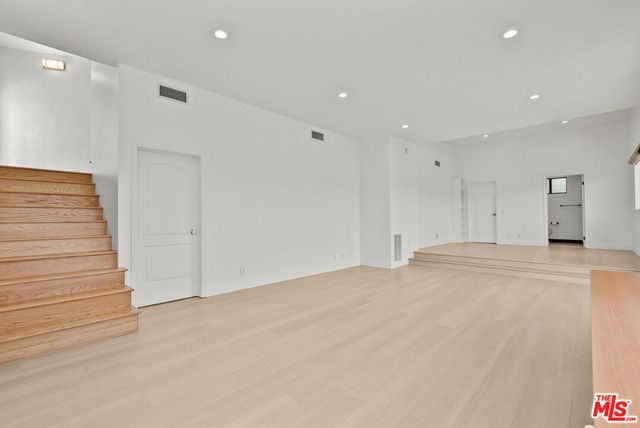 3665 ALTA MESA Drive, Studio City, CA 91604