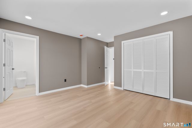 106 Burr Street, East Haven, CT 06512